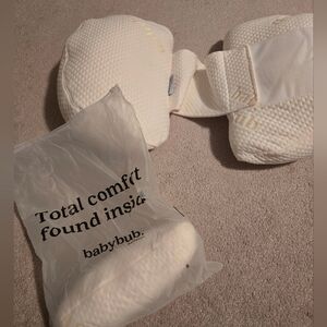 Babybub Cream Comfort Pillow Set